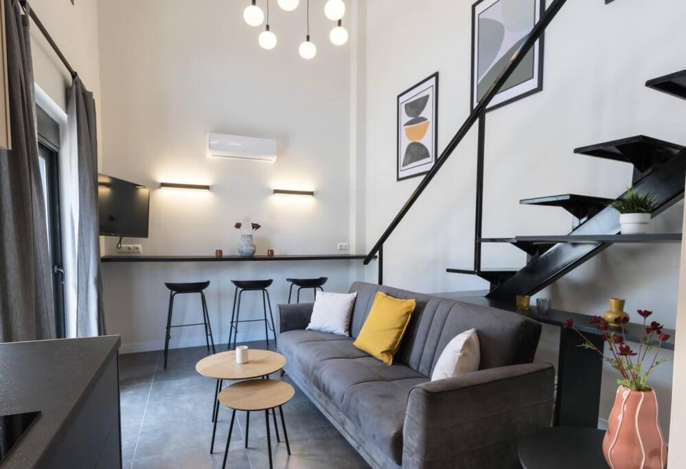 公寓 Academy Elegant Penthouse Loft / Stunning Terrace 雅典